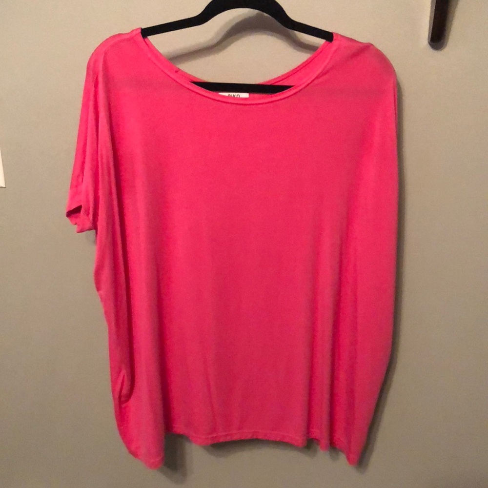 Hot pink short sleeve Piko top